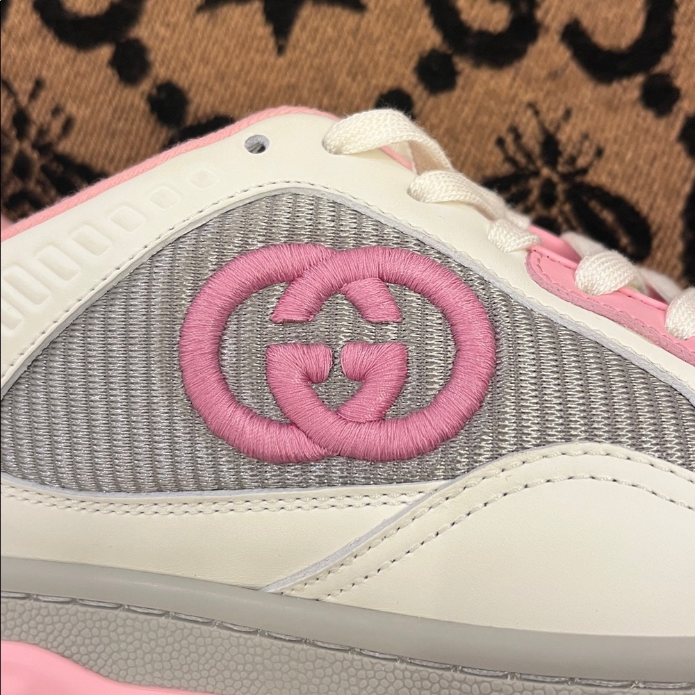 Gucci Pink and Gray Mac 80 Lace-Up Sneakers - Picture 5 of 11